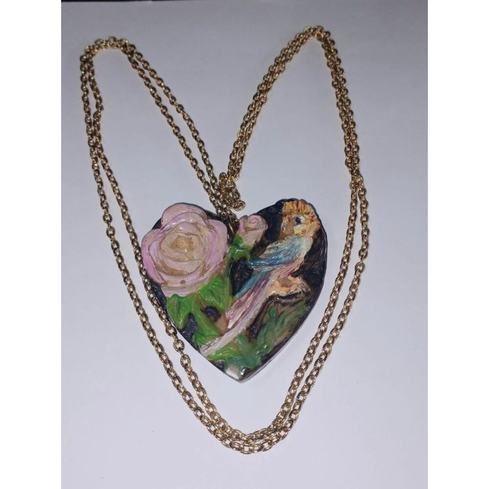 Hand painted craved Rose & Parrot pendant 45 in chain brass 0 claspfree shipping